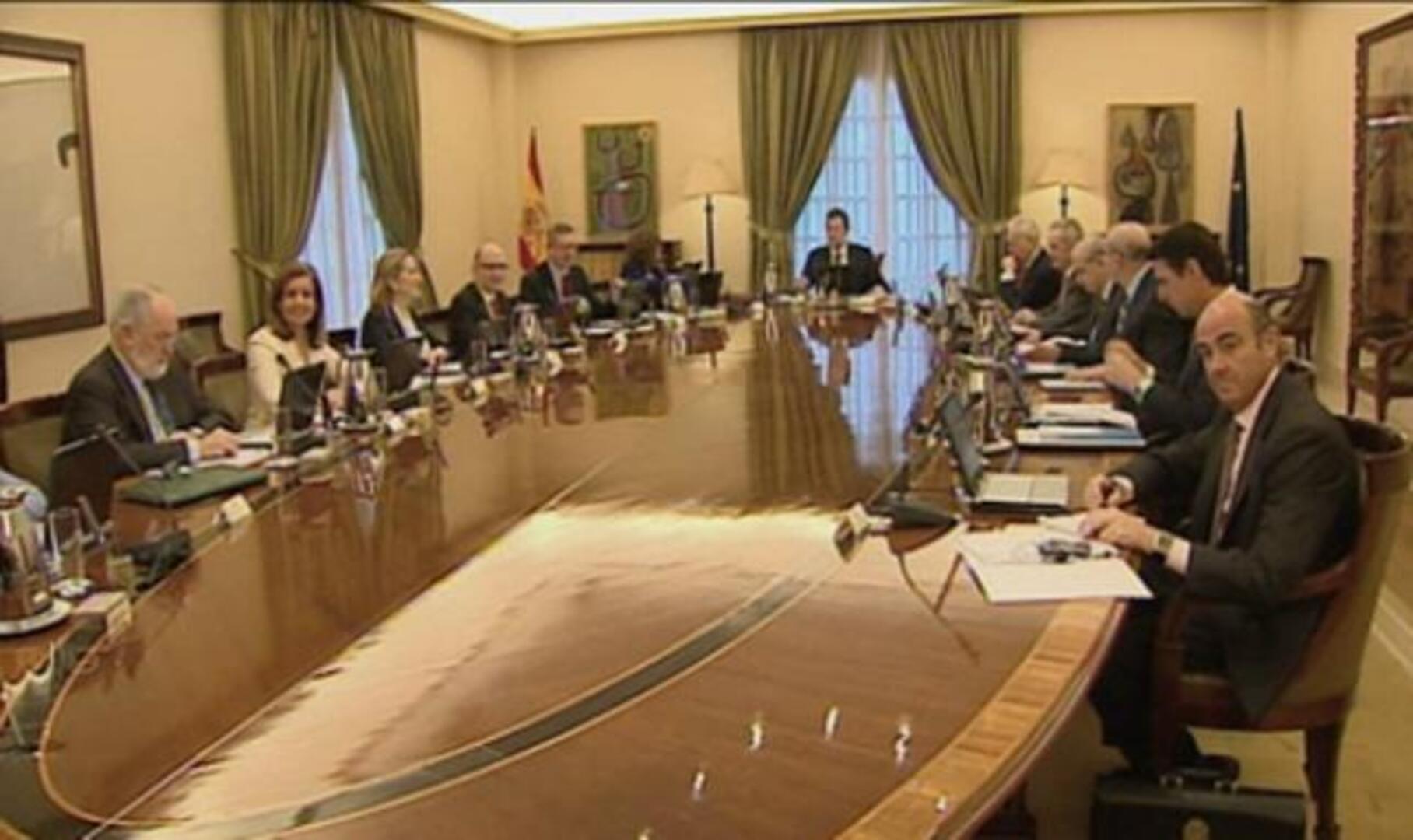 Rajoy devolverá la paga extra a los funcionarios en 2013