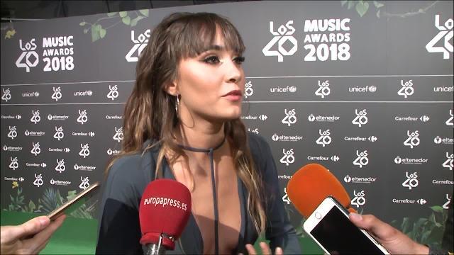 Aitana y Cepeda evitan las preguntas de su relación