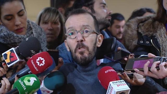 Echenique dice que el PP puede &quot;dar un beso&quot; a Cifuentes y &quot;al día siguiente dejarla caer&quot;