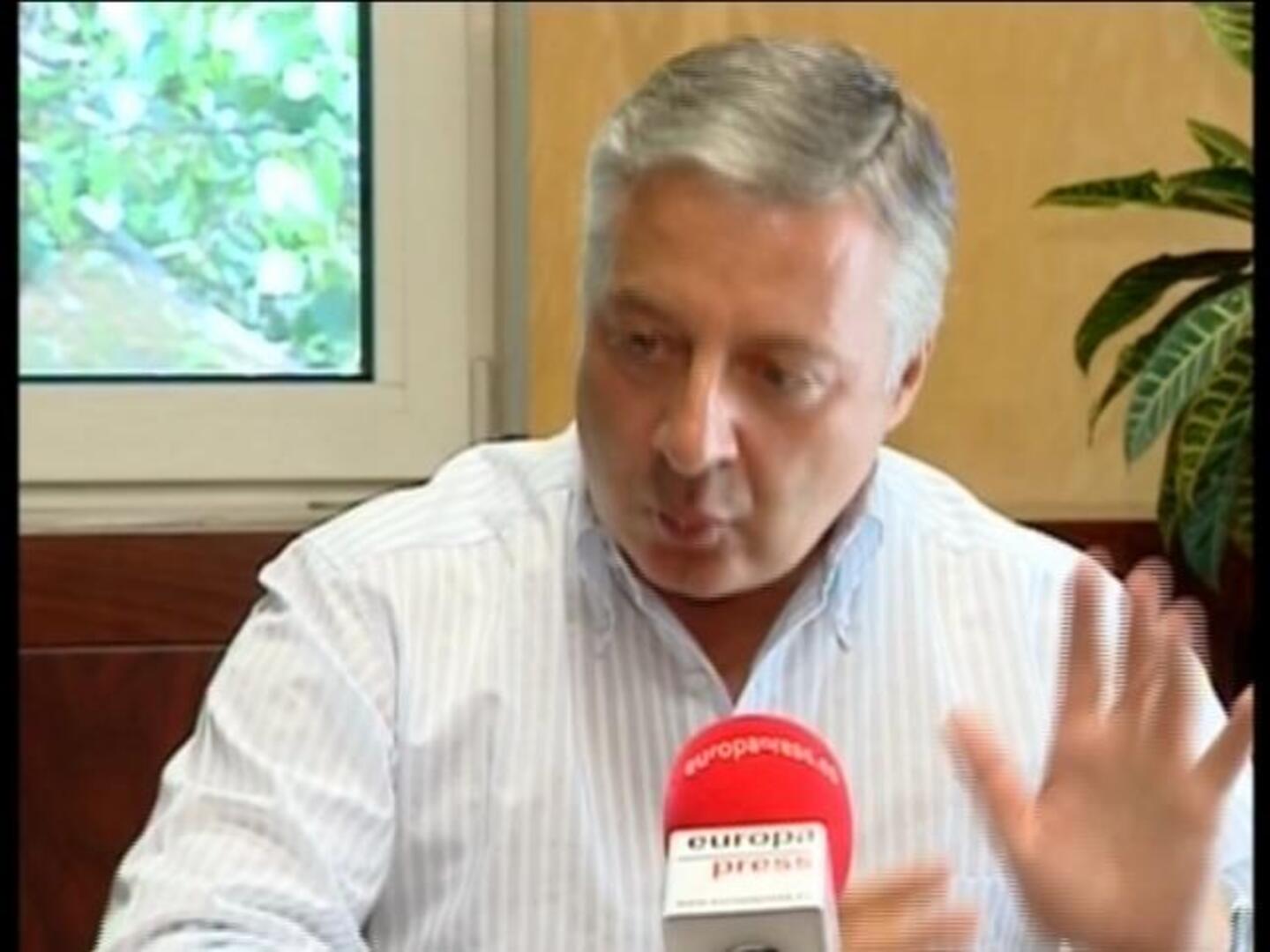 Blanco subraya que «la Historia colocará a Zapatero donde se merece»