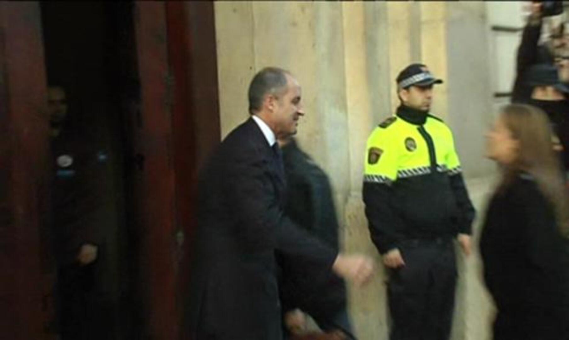 Camps: «Devolvía o enviaba los regalos a la caridad o a hospitales en África»