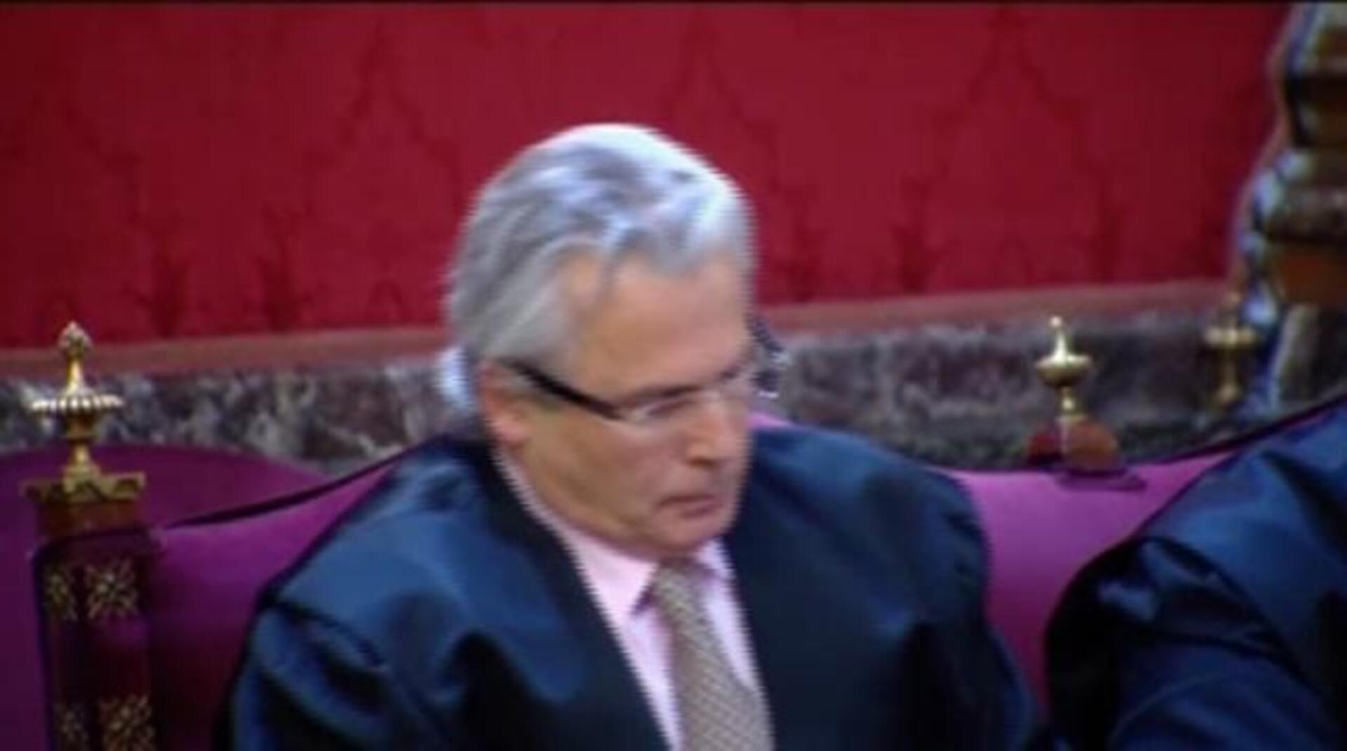 El Supremo absuelve a Garzón por la causa de las fosas del franquismo