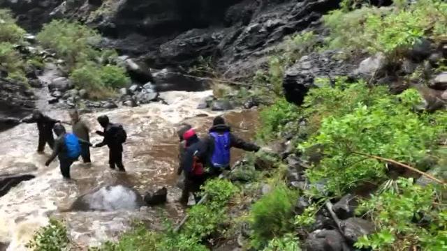 Canarias sufre los efectos de un temporal que ha dejado inundaciones y daños importantes