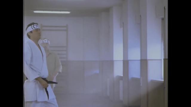 Un David Otero muy ochentero, presenta &#039;Jardín de flores&#039;