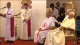 El Papa y los enfermos se emocionan mutuamente en la «Casa Madre Teresa» de Dacca