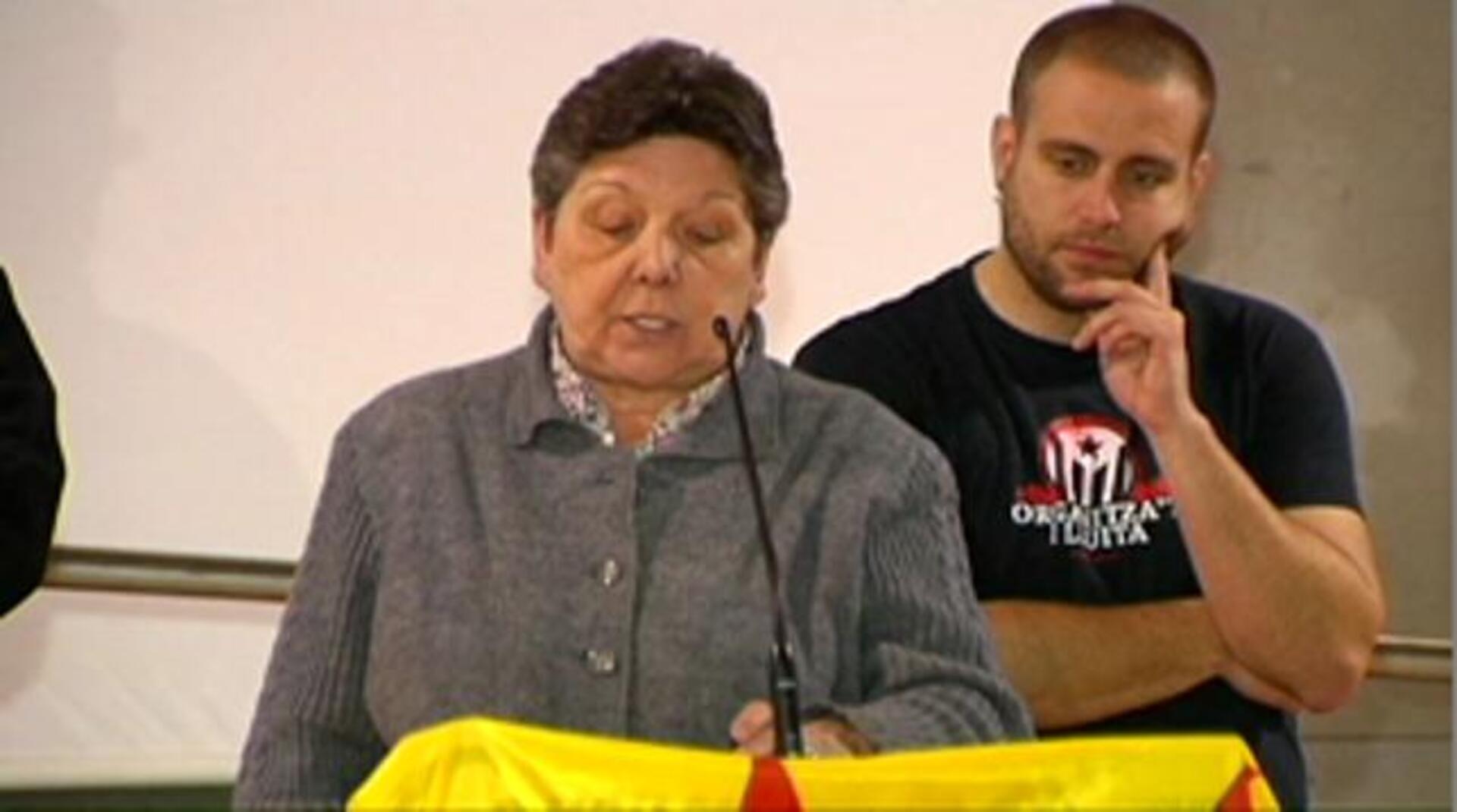 La portavoz parlamentaria de la CUP, Anna Gabriel, a su llegada a la reunión de la dirección que ha cerrado la puerta a la investidura de Artur Mas