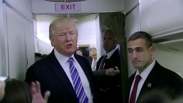 El exdirector del FBI, James Comey