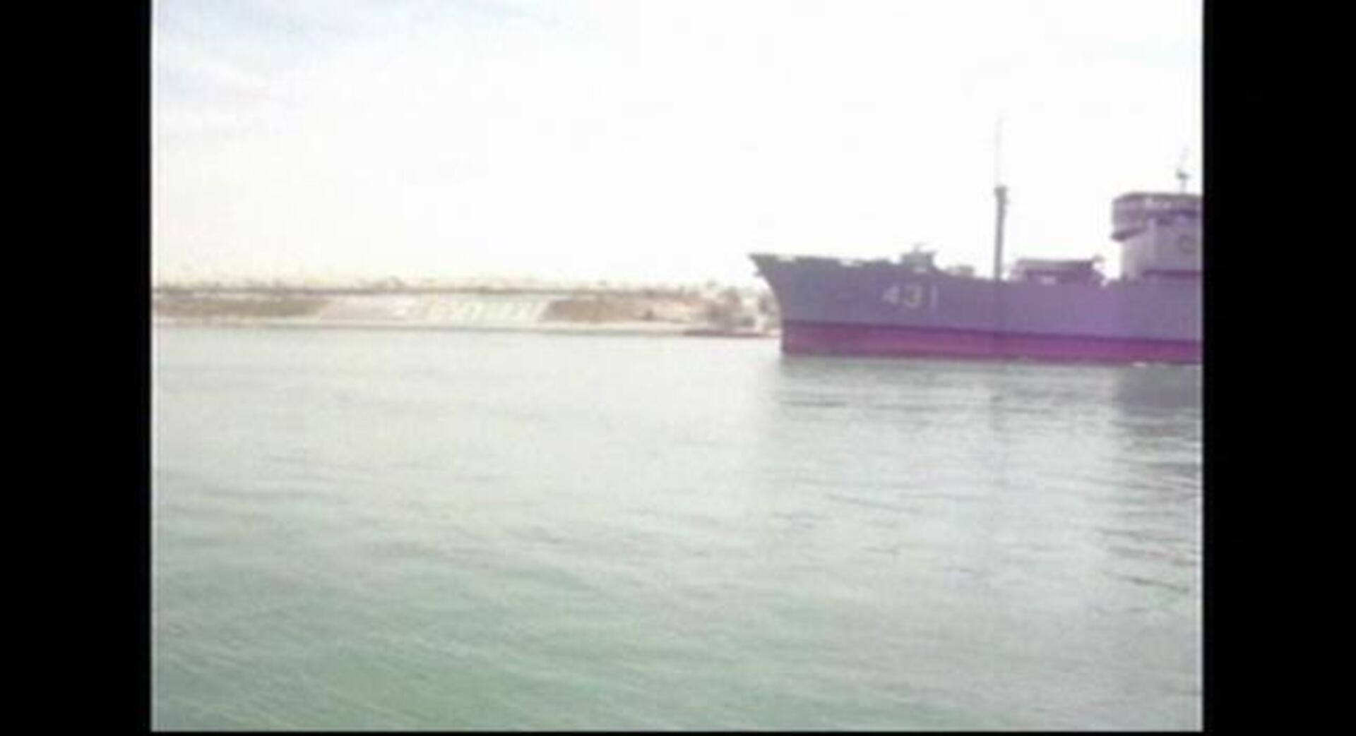 Los dos barcos iraníes salen del canal de Suez y entran en el Mediterráneo