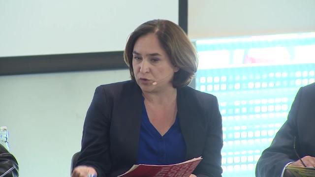 Colau acusa a Maragall de &quot;no hacer nada&quot; en vivienda