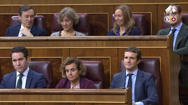 Sánchez acusa a Casado de ser &quot;rehén del pasado&quot;