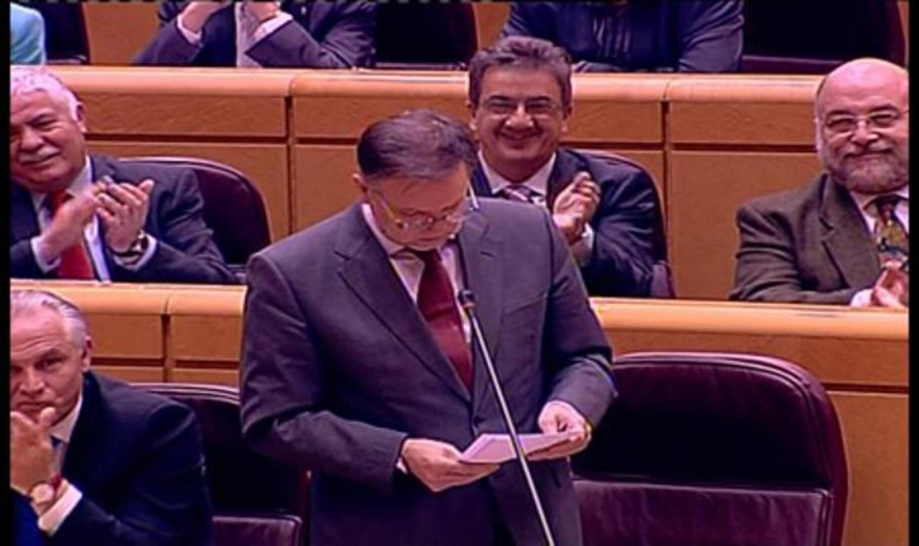 Rajoy: «Hasta ahora el único dinero público que se ha dado es el del Gobierno del PSOE»