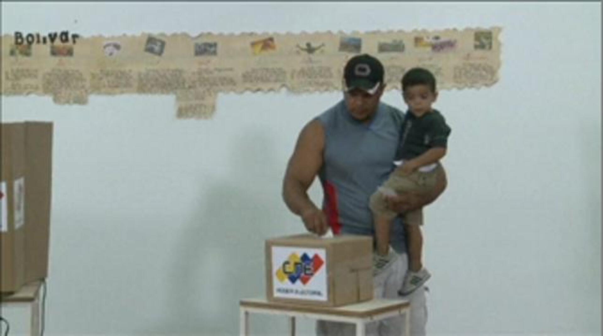 Escenarios tras las elecciones: con 111 escaños la oposición puede cambiar profundamente Venezuela