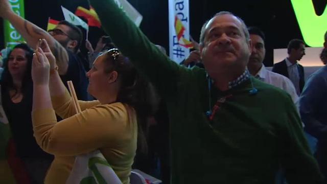 El partido ultra conservador de VOX reúne a 10.000 simpatizantes en un acto en Madrid