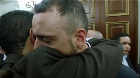 Vídeo: Un grupo de chavistas irrumpieron con violencia en plena sesión extraordinaria, este domingo en la Asamblea Nacional