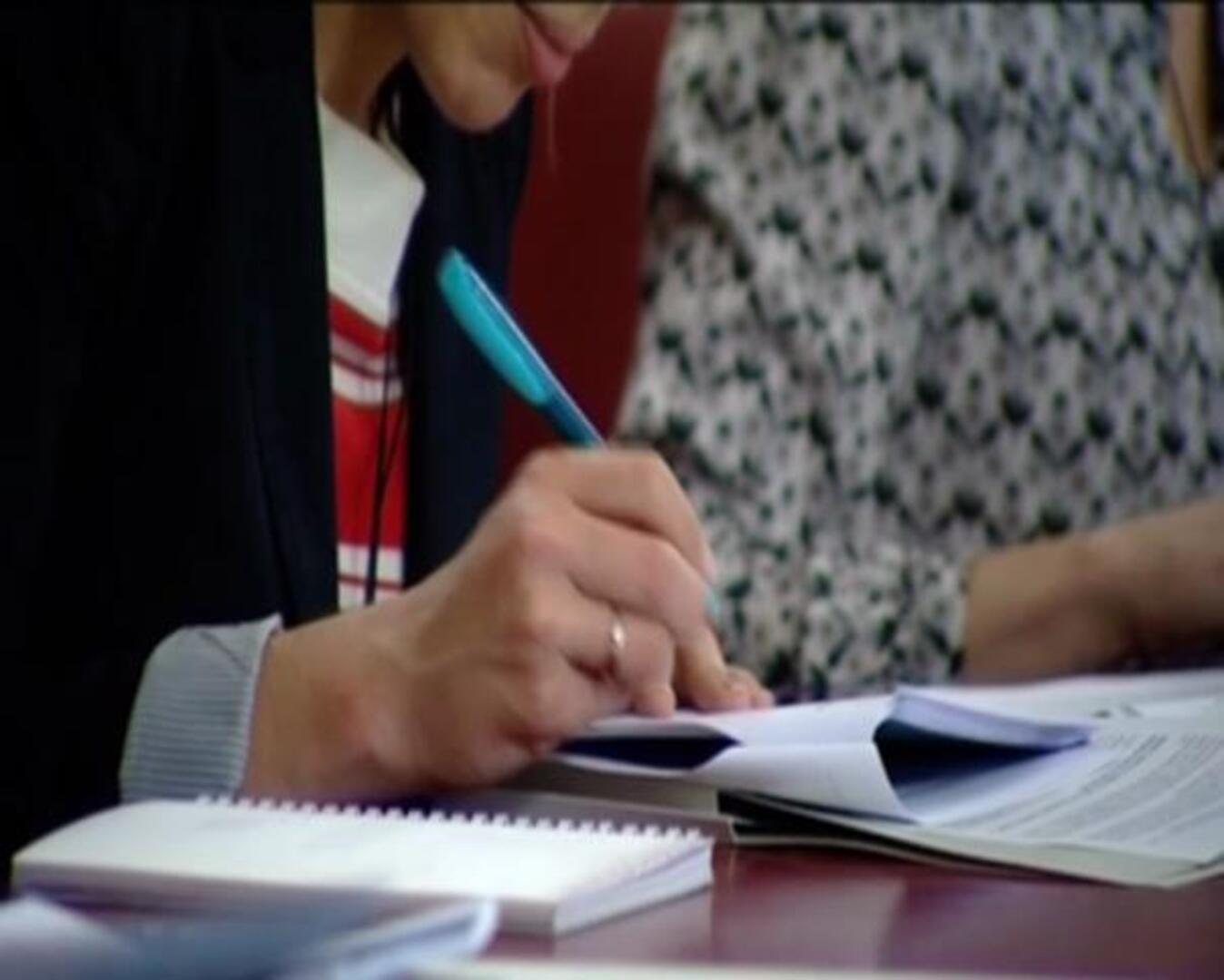 La prima de riesgo de España cierra con 511 puntos básicos, récord en la «era euro»