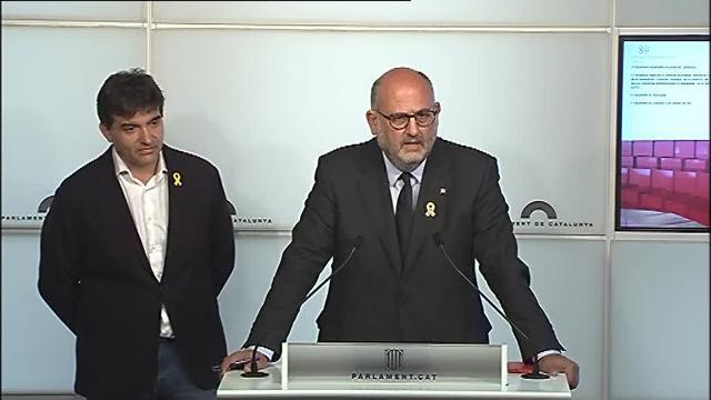 JxCat y ERC logran un acuerdo &#039;in extremis&#039; sobre los diputados suspendidos