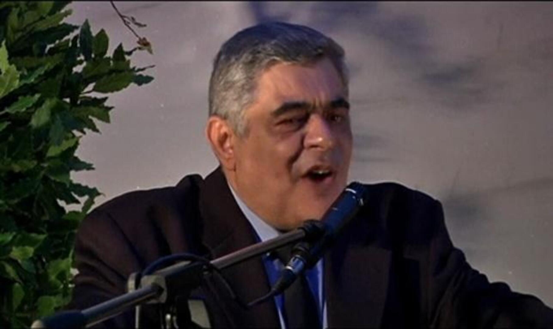 Los conservadores griegos superan a la izquierda radical en las últimas encuestas