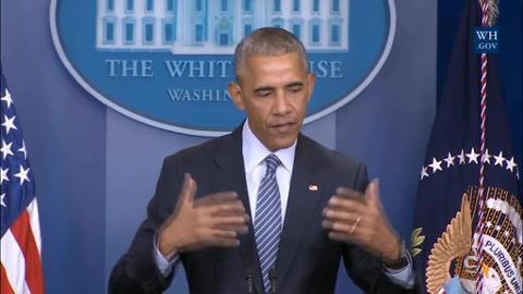 El ministro español de Asuntos Exteriores y Cooperación, Alfonso Dastis, y su homólogo británico, Boris Johnson, durante el encuentro que mantuvieron ayer en Bruselas