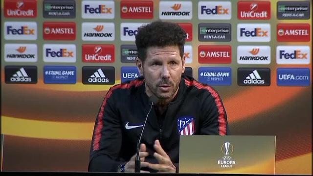 Simeone: &quot;Torres es, ha sido y será un ídolo en el Atlético de Madrid&quot;
