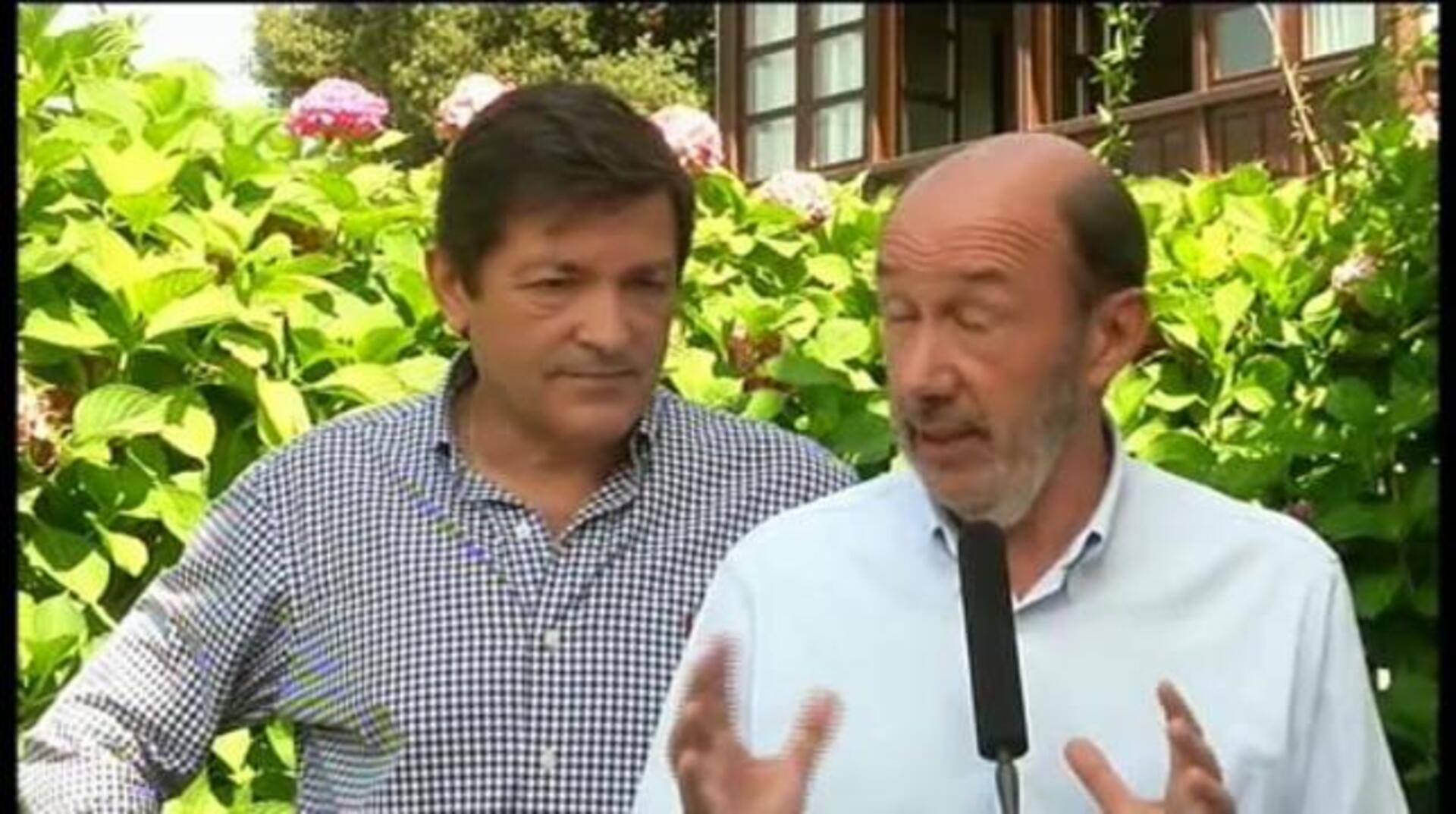 El PSOE promoverá una iniciativa popular si el Gobierno suspende la ayuda de 400 euros