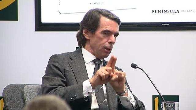 Aznar: &quot;No puedo decir que el actual socialismo que representa el PSOE sea constitucionalista&quot;