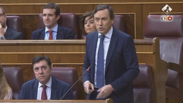 Hernando dice que Sánchez hace política &quot;a favor de algunos&quot;