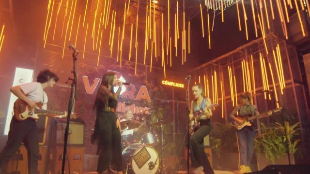 Hinds y La Mala Rodríguez triunfan en el Teatro Kapital