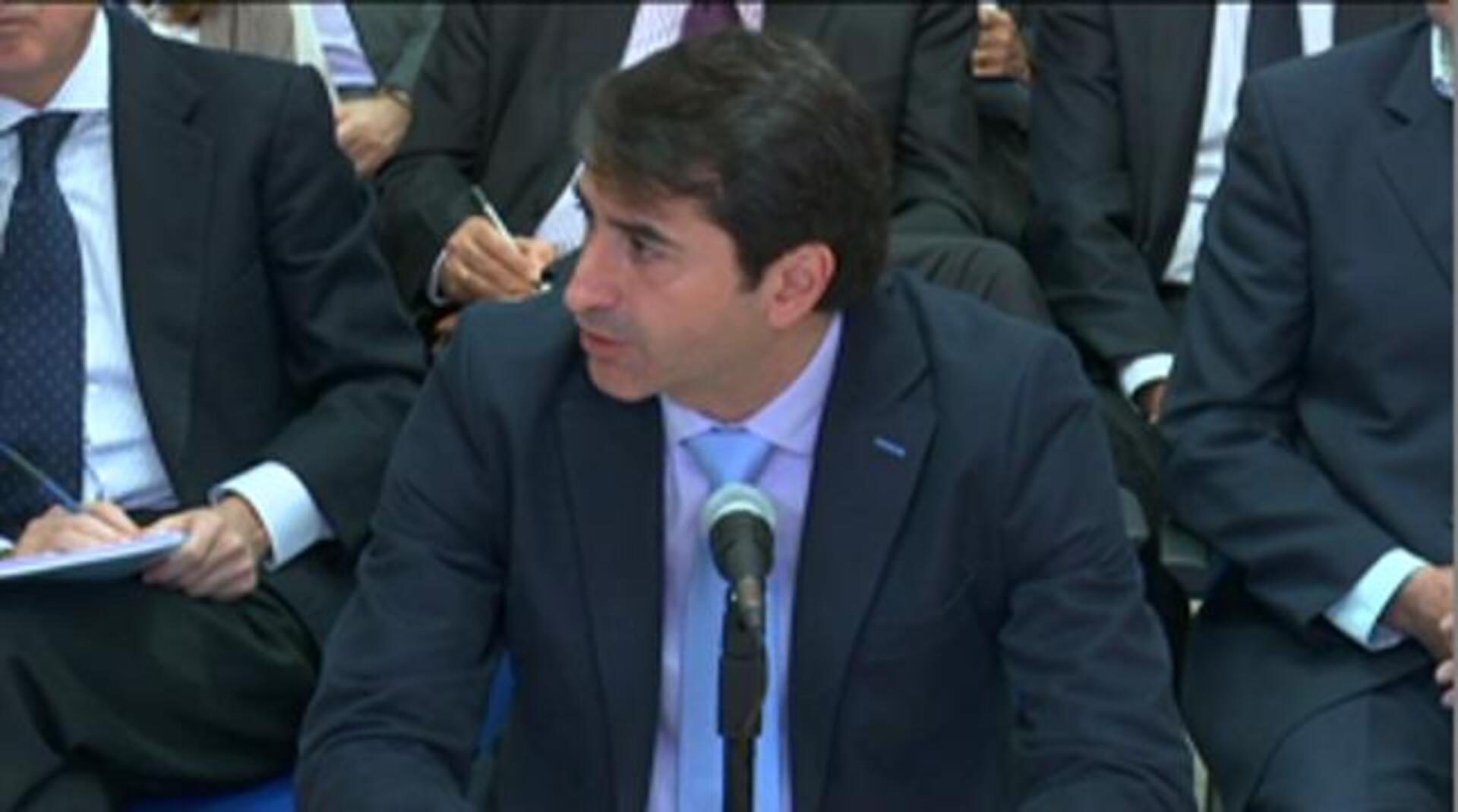 El exdirector de la Fundación Illesport de Baleares Gonzalo Bernal, junto a su abogado Gaspar Oliver