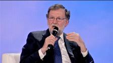 Rajoy llama al PP a "no asustarse de nada" y "mantener sus posiciones"