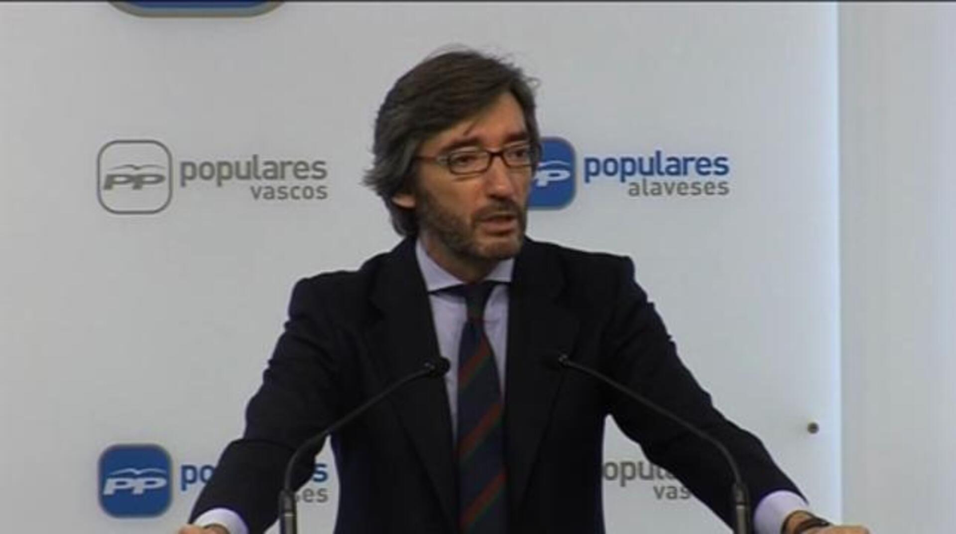 Los cinco parlamentarios electos del PP por Álava ofrecen su escaño a Mari Mar Blanco