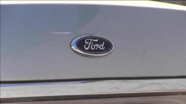 Ford da un «voto de confianza» a Trump, según declaró su CEO en CNN, y niega pactos o presiones de Trump