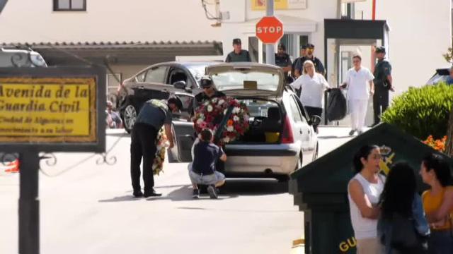 Duelo y consternación en Algeciras en la capilla ardiente del guardia civil fallecido en una persecución de narcos