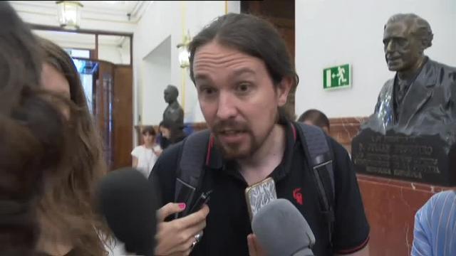 Iglesias pide la dimisión de Delgado por su presunta relación con Villarejo