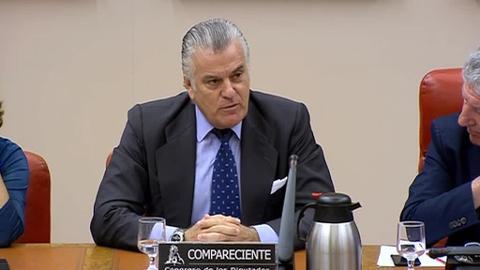 Luis Bárcenas rechaza responder las preguntas en el Congreso