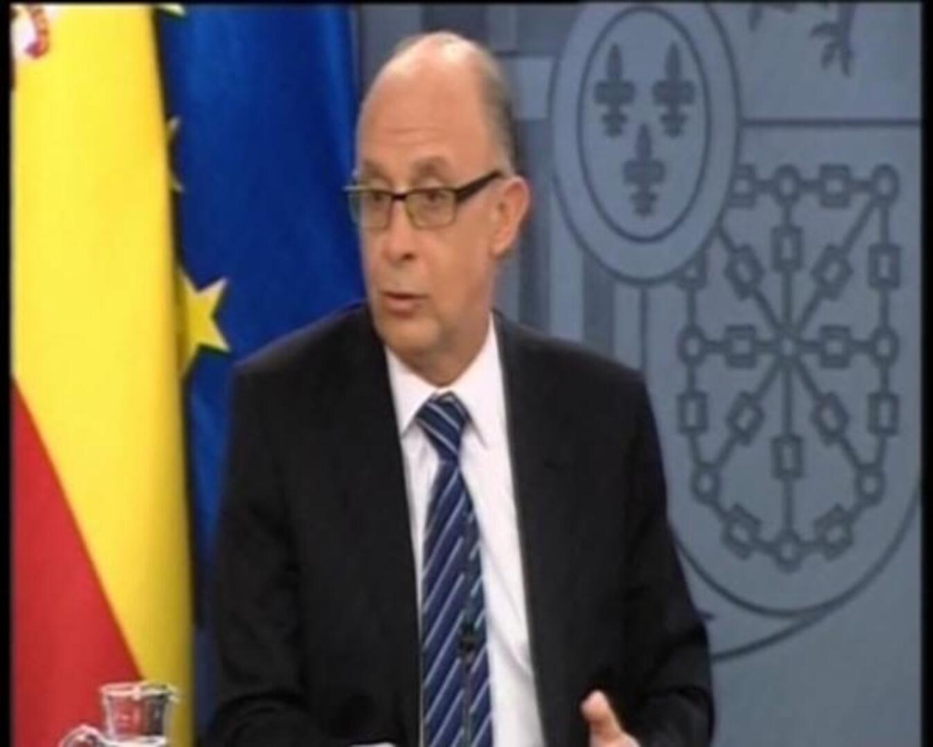 El Gobierno creará un fondo para financiar a las autonomías a cambio de más ajustes