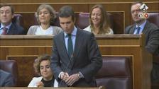 Casado pide a Sánchez "romper" con los independentistas