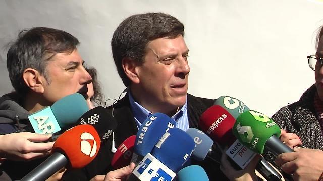 Quer: &quot;La vida de nuestros hijos no es un caladero de votos&quot;