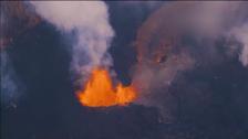 Rescatan a tres personas que estaban atrapadas por la lava del volcán Kilauea