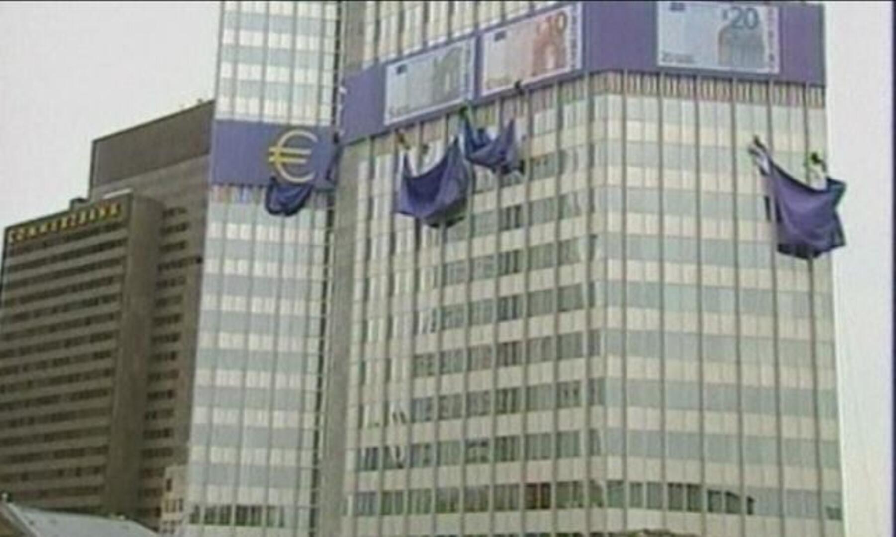 Salgado: «Ninguna mirada se dirige hacia España»