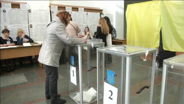 Ucrania celebra hoy elecciones presidenciales