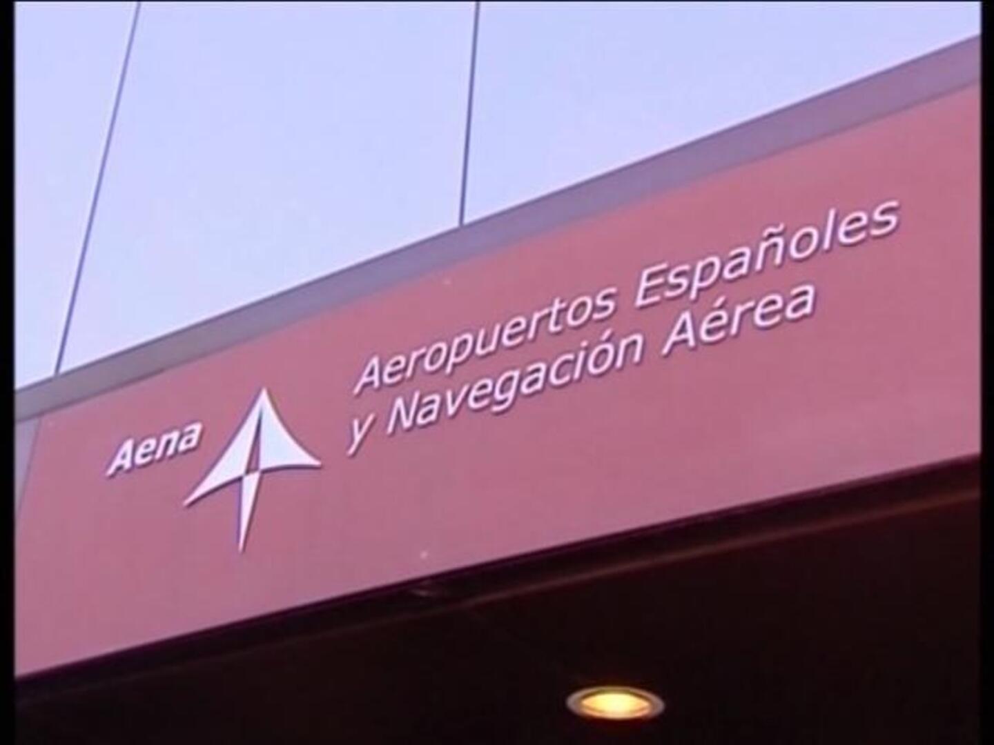 AENA y controladores designarán un árbitro para dirimir sus discrepancias