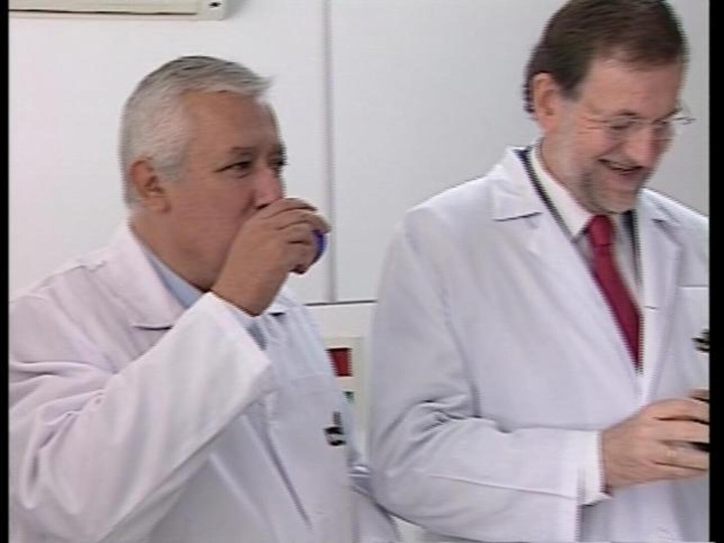 Rajoy tacha de «burla» la negativa de Griñán a investigar el «EREgate»