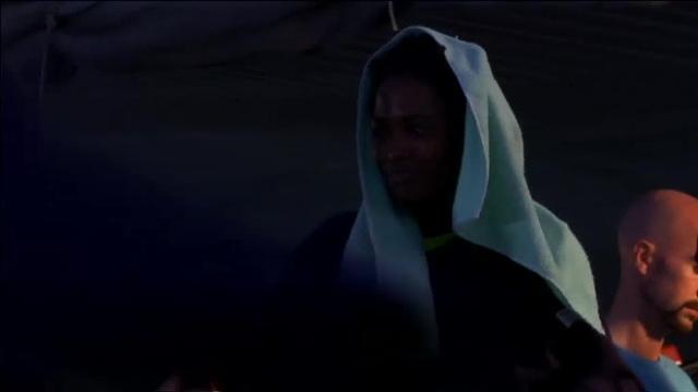 Arrestan a la capitana del Sea-Watch 3 tras atracar en Lampedusa