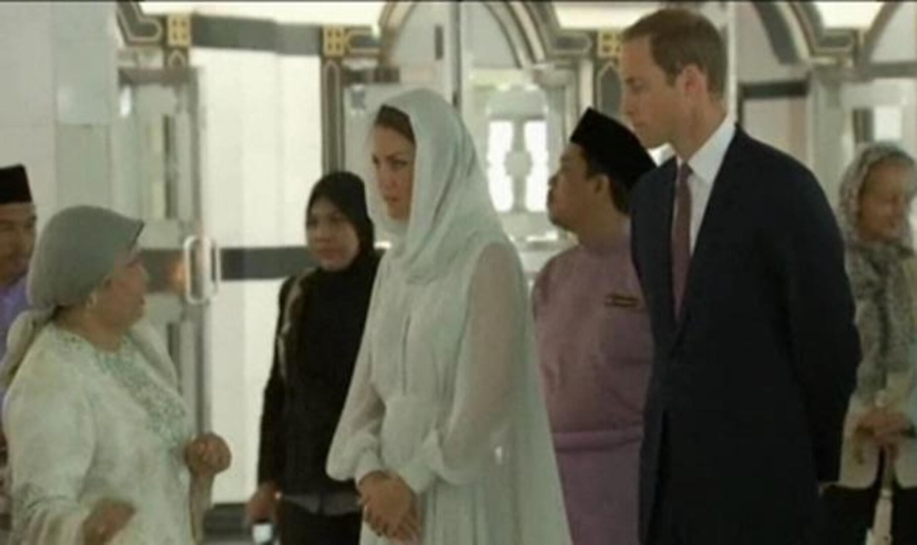 Catalina de Cambridge, de nuevo en topless en la revista italiana «Chi»