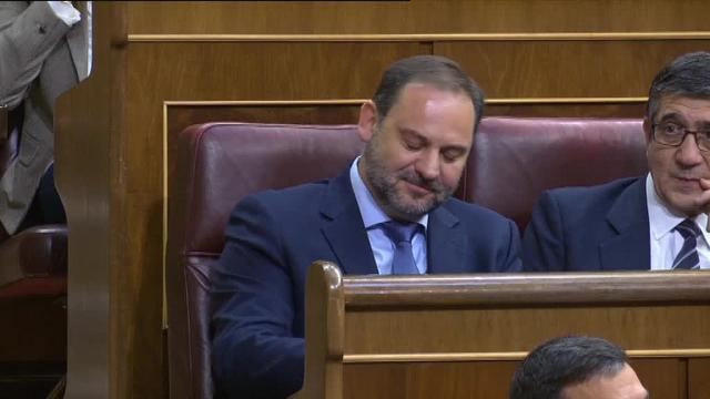Rajoy: &quot;Cuando llegue la sentencia sobre los ERE a Andalucía, ¿presentarán una moción de censura contra ustedes mismos?&quot;