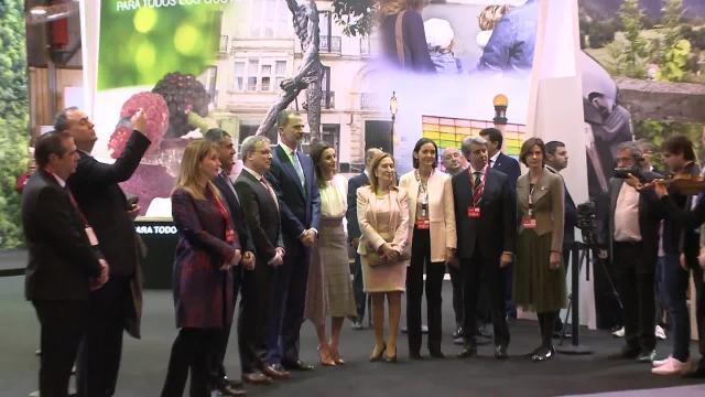 Los Reyes inauguran la 39º edición de Fitur