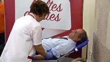 Torra también dona sangre