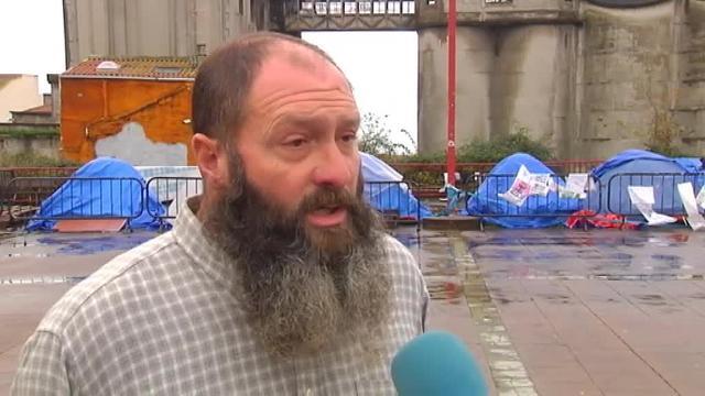 Protesta &#039;luminosa&#039; contra el alumbrado navideño de Vigo
