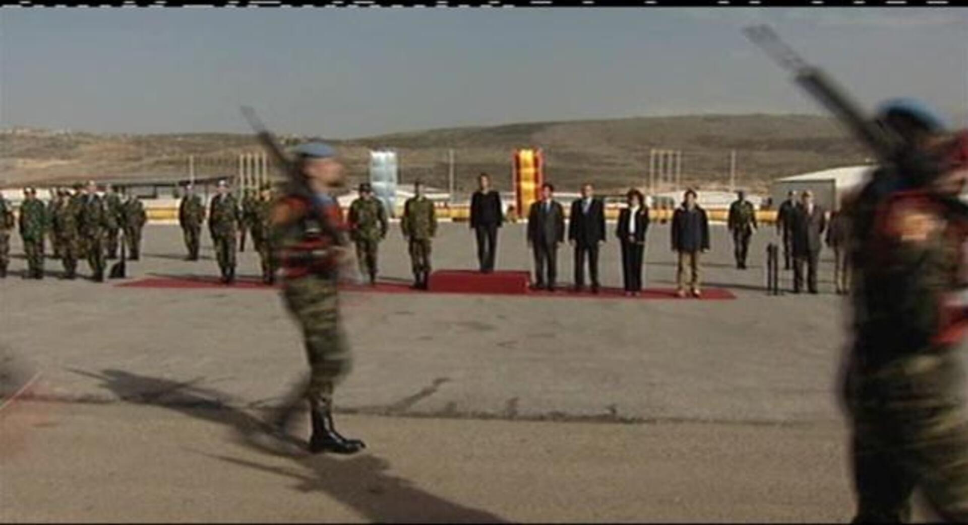 Chacón califica el Líbano como el «primer foco de inseguridad en el mundo» en su visita a las tropas