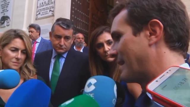 Casado dice que Sánchez es &quot;rehén de lo que le exige a los demás&quot;